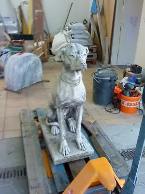 Vorher: Restaurierung Hund
