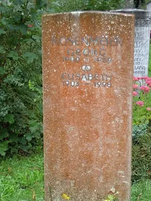 Vorher: Grabmalreinigung